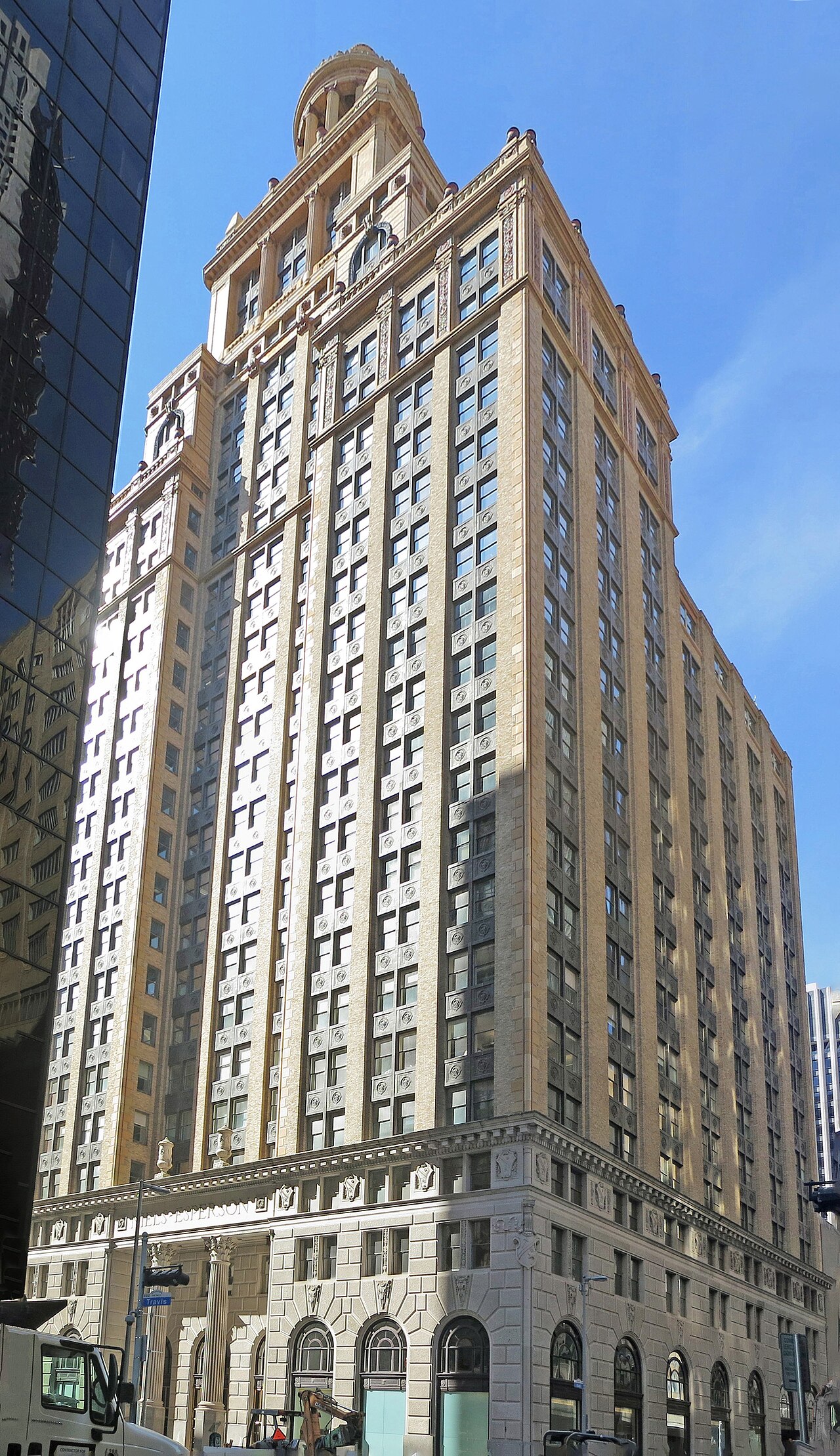 Niels Esperson Building